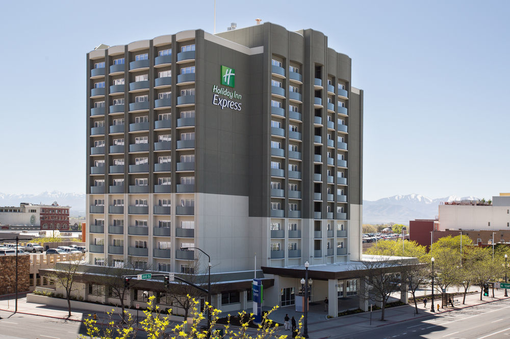 Holiday Inn Express & Suites - Marietta By Ihg Exteriér fotografie